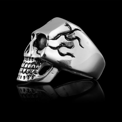 Stainless Steel Detailed Cracked Skull Ring
